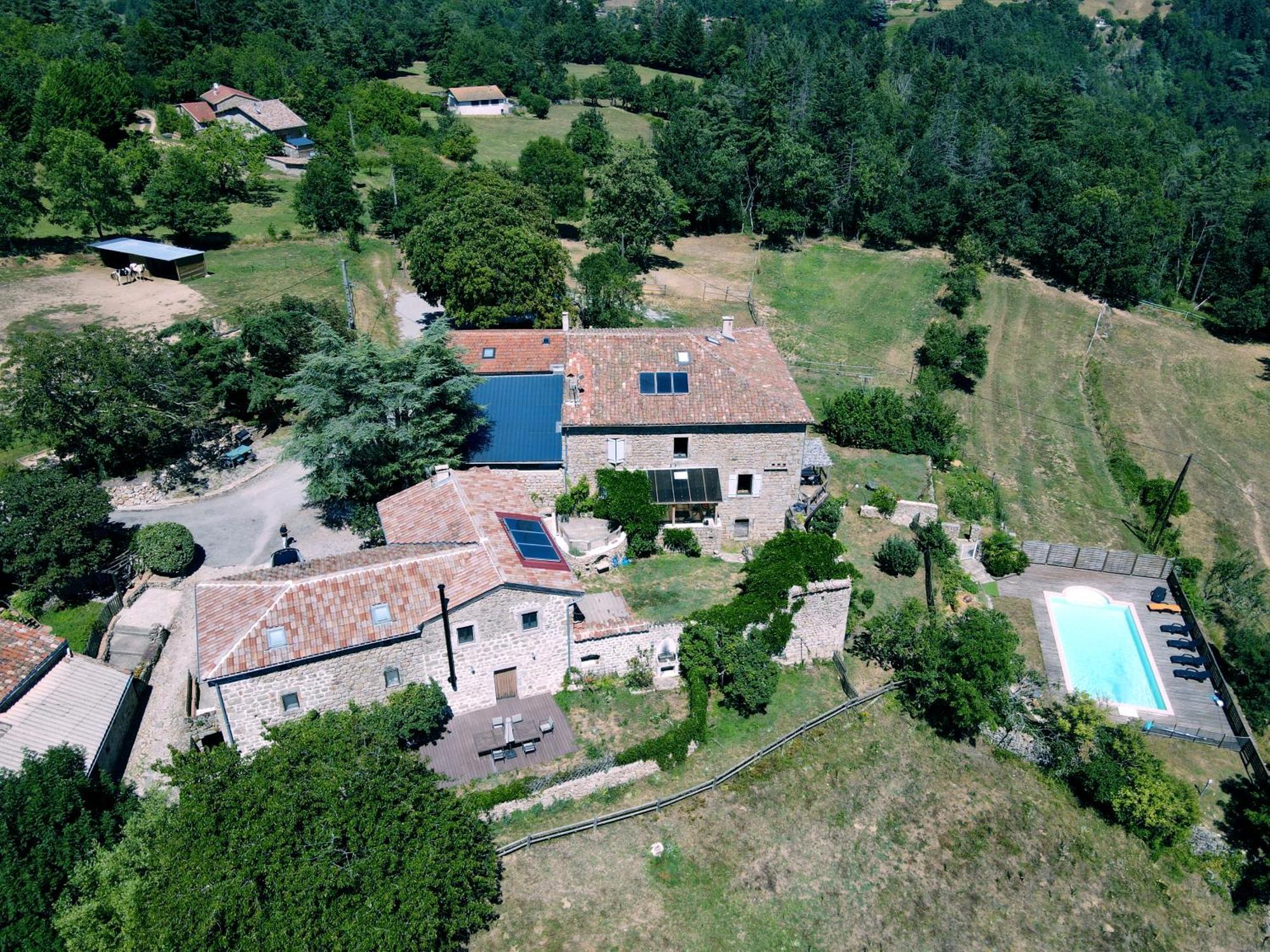 Gites Domaine De Silhac Ardeche Bagian luar foto